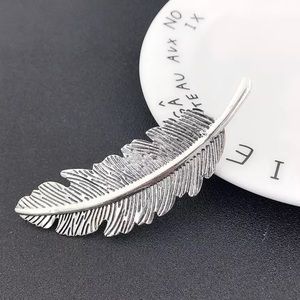 3/$30 Silver Feather Hair Clip